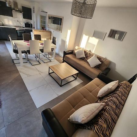Апартаменты Flat Genay  Экстерьер фото